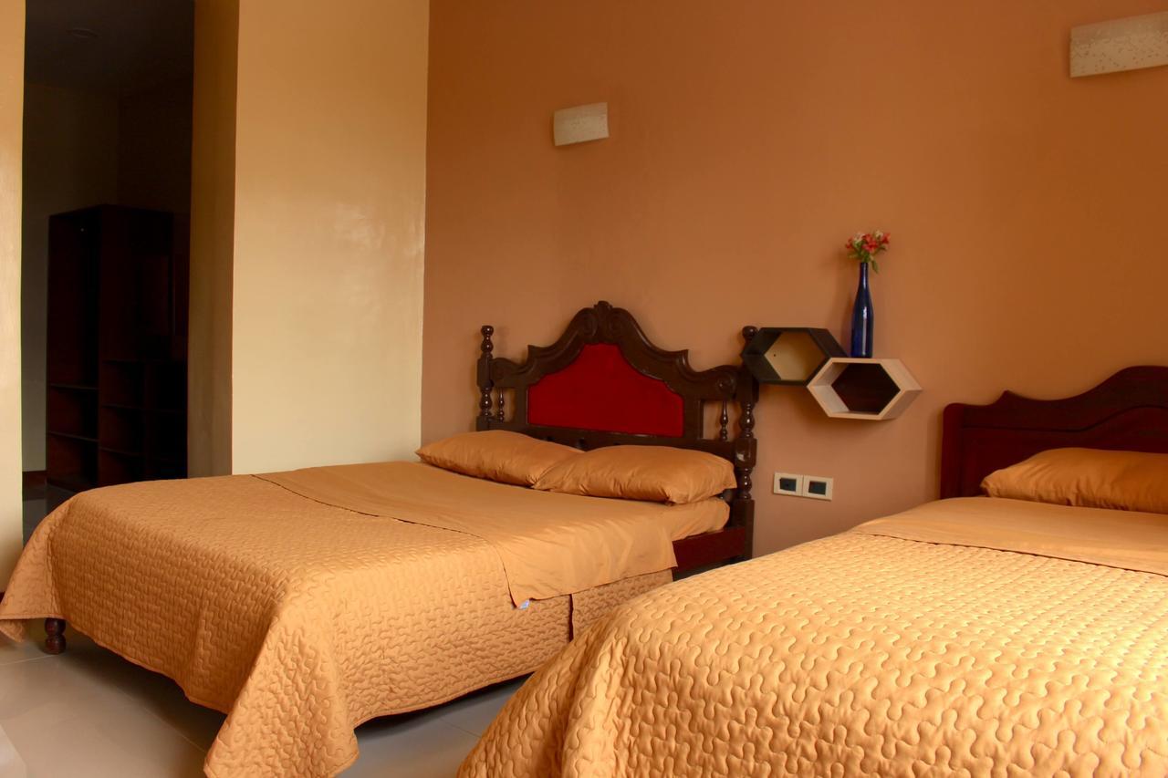 Hotel Norte Куенка Екстериор снимка