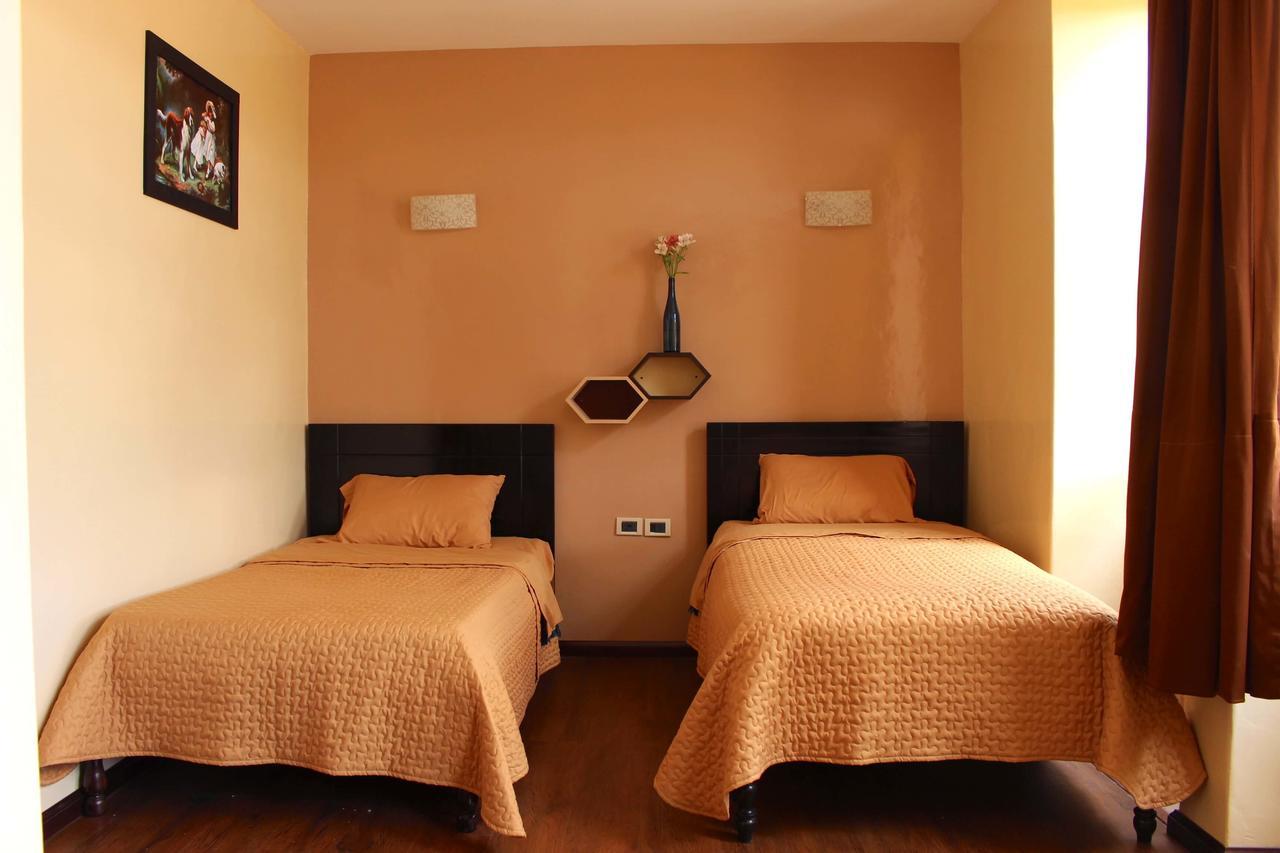 Hotel Norte Куенка Екстериор снимка